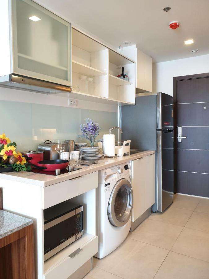 Ferienwohnung The Astra Chiang Mai Exterior foto
